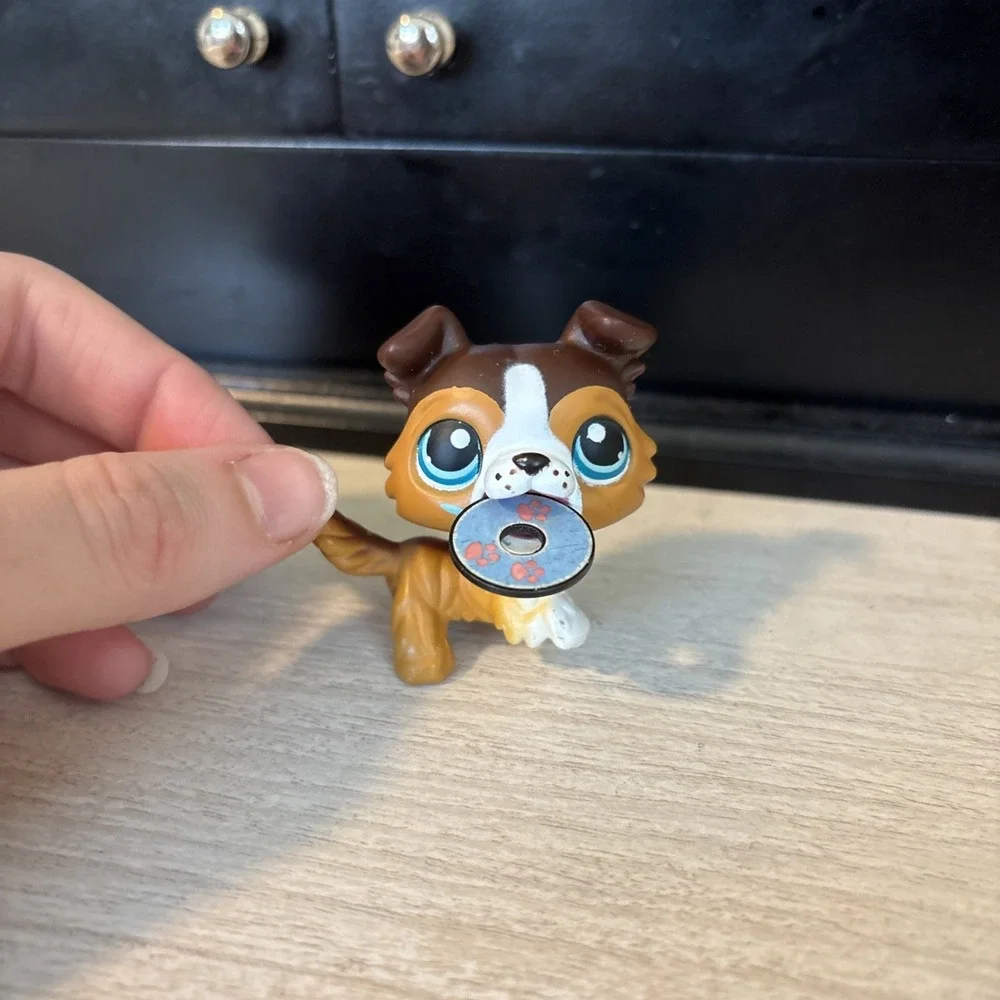 Littlest Pet Shop ~ #237 Brown Collie Dog w/ Magnetic Disc Authentic Hasbro